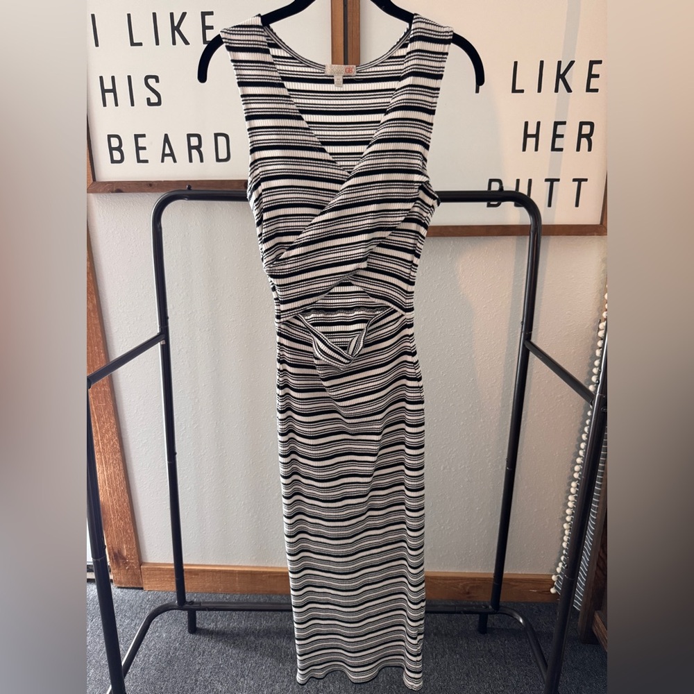 Gianni Bini Black and White Striped Midi Dress